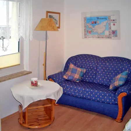 Haus Moewe Apartment